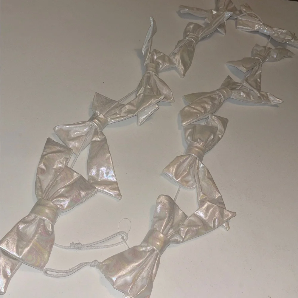 Iridescent Bow Garland Set of 2  White Pearly Garland Girlhoodcore Bow Garland